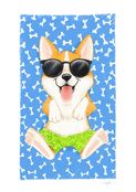Corgi en vacances sous le soleil d'été